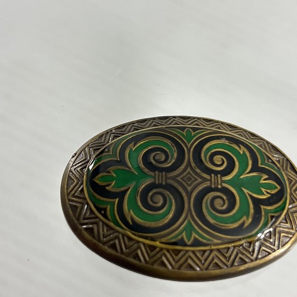 Metal Ornate Brooch Pin Green Enamel Fleur de lis Celtic Oval 1.75" X 1.375" - Picture 4 of 6